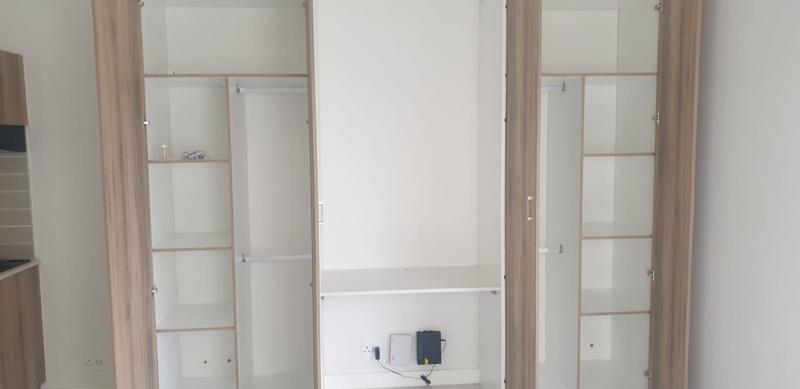 To Let 1 Bedroom Property for Rent in Gordons Bay Western Cape